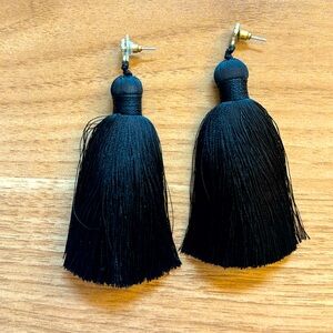 HART Jewelry // Black Tassle Earrings